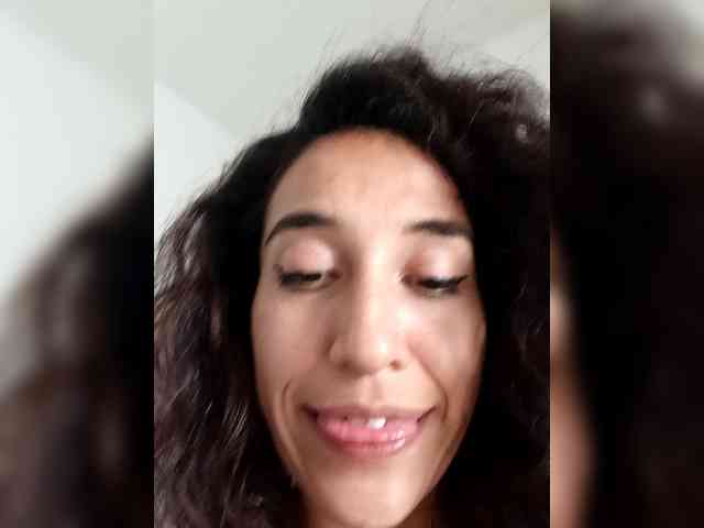 TaniaMarqueza TaniaMarqueza