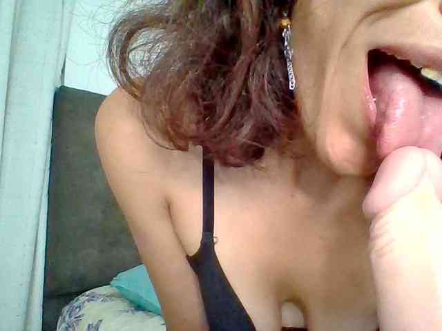 TaniaMarqueza Live Webcam on BongaCams