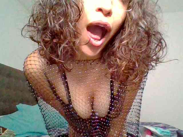 TaniaMarqueza webcam