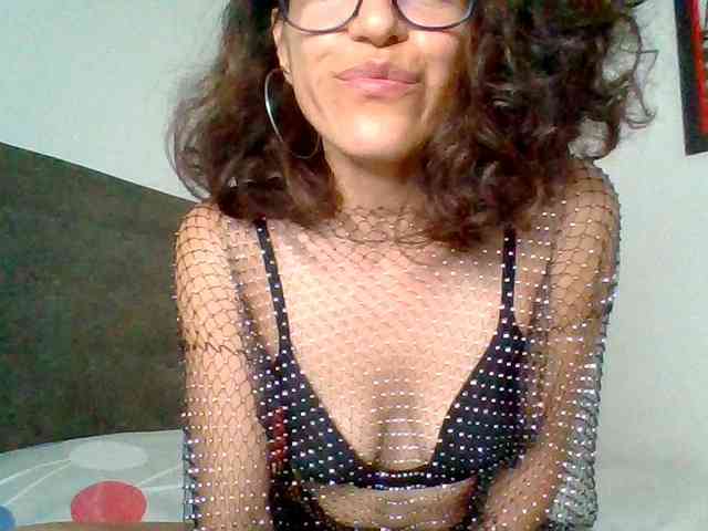 TaniaMarqueza webcam