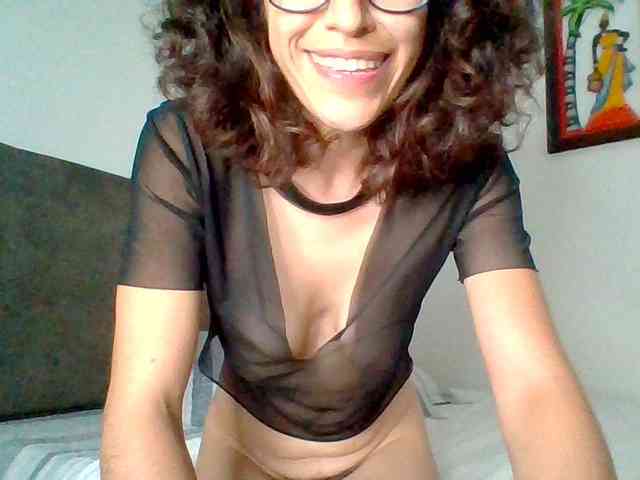 TaniaMarqueza webcam