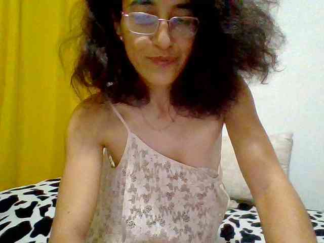 TaniaMarqueza webcam