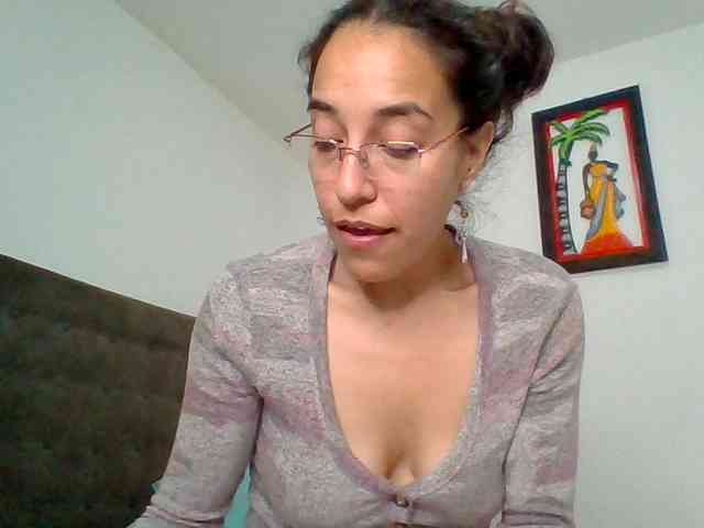 TaniaMarqueza webcam