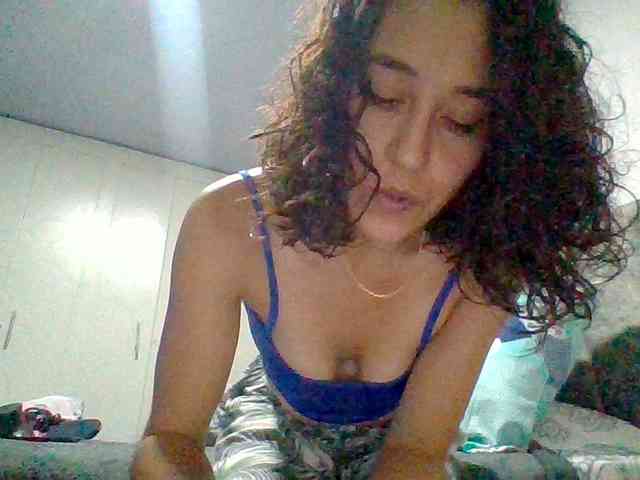 TaniaMarqueza webcam