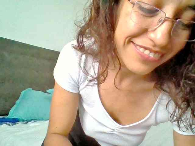 TaniaMarqueza webcam