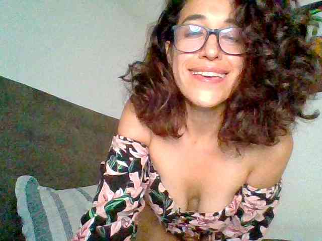 TaniaMarqueza webcam