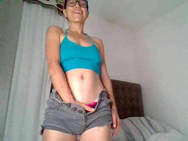 TaniaMarqueza TaniaMarqueza