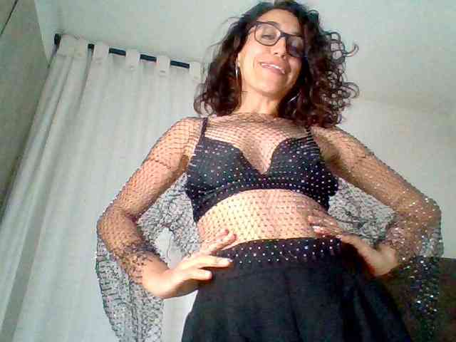 TaniaMarqueza webcam