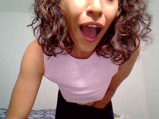 TaniaMarqueza webcam