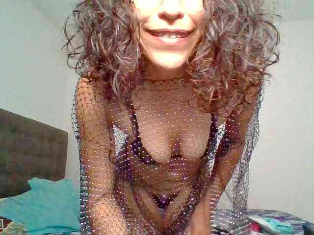 TaniaMarqueza webcam