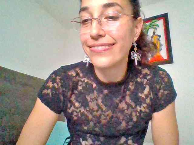 TaniaMarqueza webcam