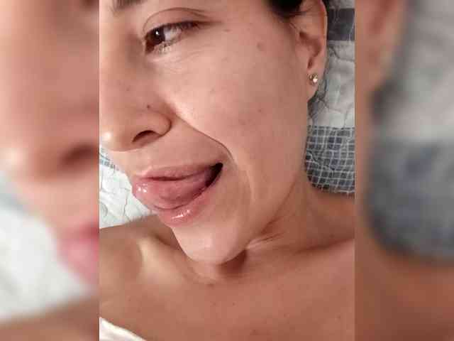 TaniaMarqueza Live Webcam on BongaCams