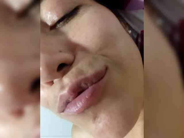 TaniaMarqueza webcam