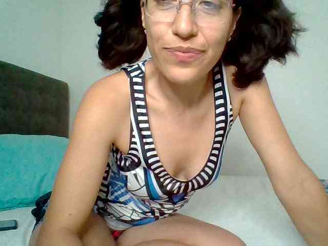 TaniaMarqueza webcam