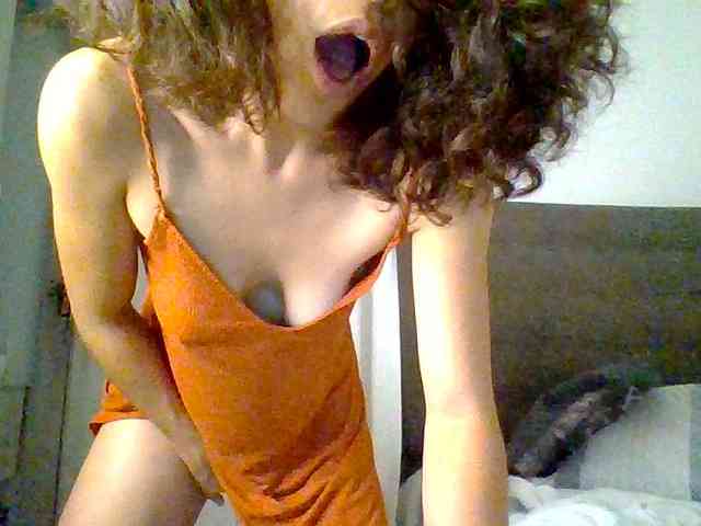 TaniaMarqueza webcam