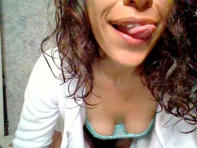 TaniaMarqueza webcam