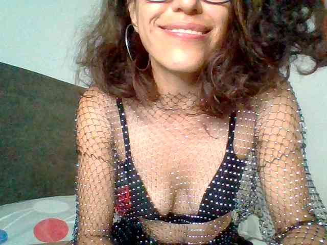 TaniaMarqueza webcam