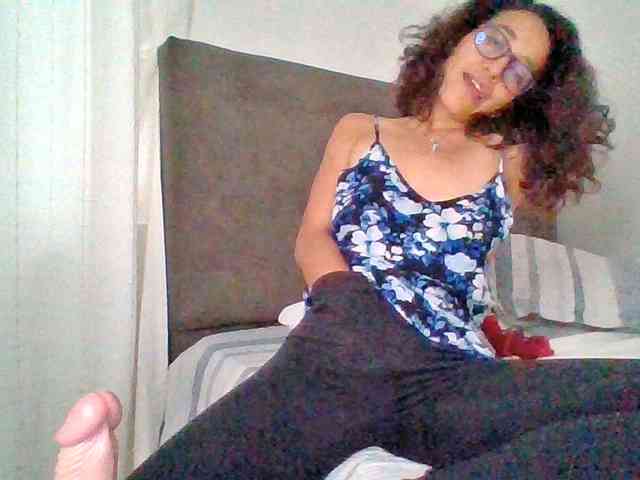 TaniaMarqueza webcam