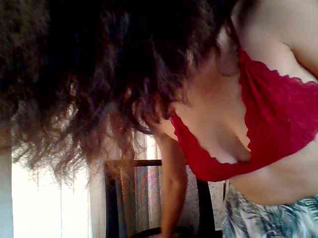 TaniaMarqueza webcam