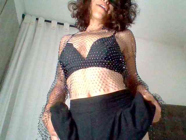 TaniaMarqueza webcam