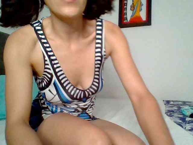 TaniaMarqueza webcam