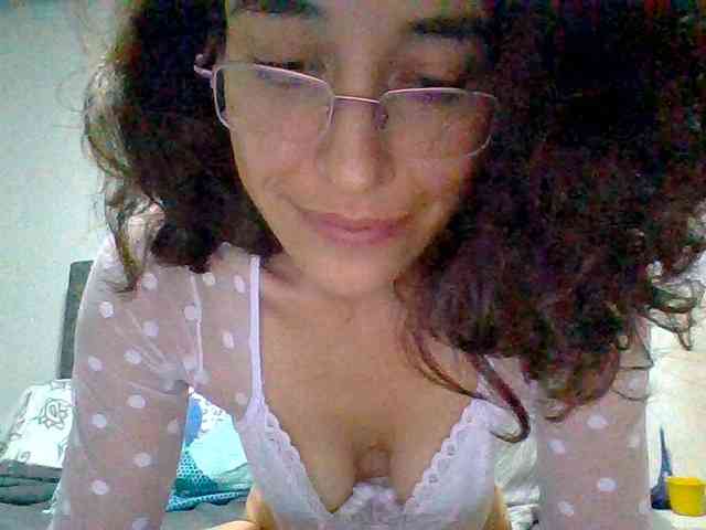 TaniaMarqueza webcam