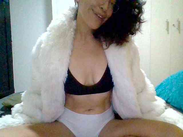 TaniaMarqueza TaniaMarqueza