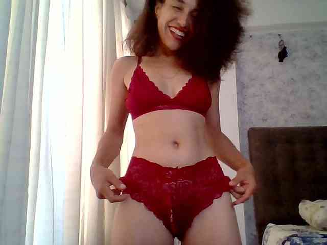 TaniaMarqueza webcam