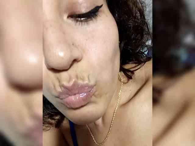 TaniaMarqueza webcam