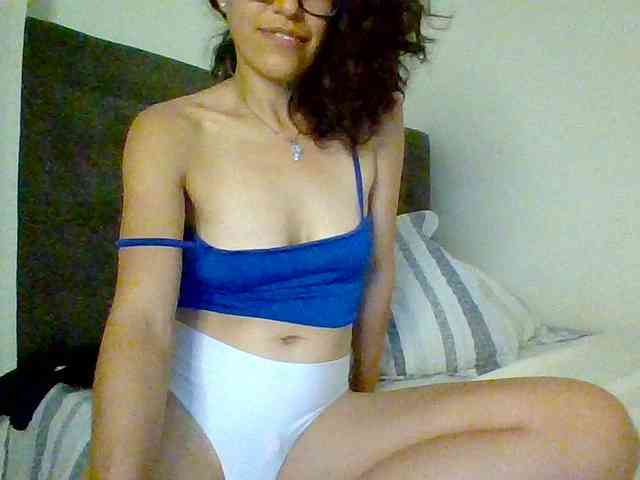 TaniaMarqueza webcam