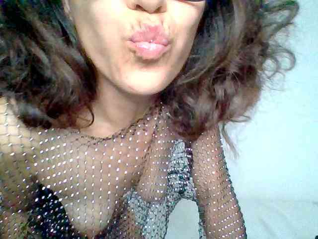 TaniaMarqueza webcam