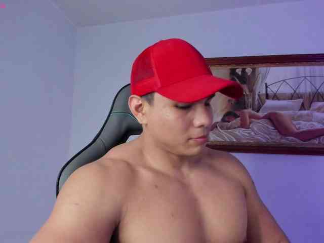 RoyConstance Live Webcam on BongaCams