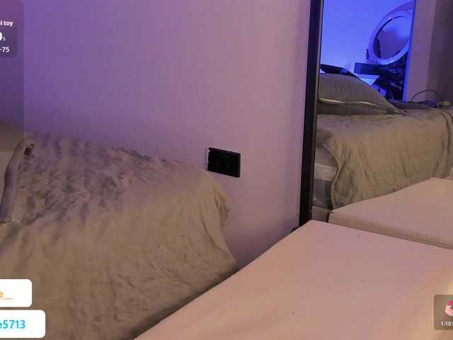 daphne-kim's BongaCams show and profile