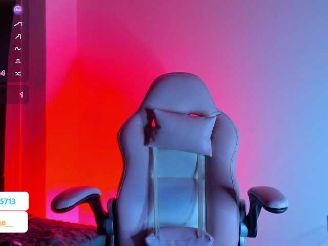 daphne-kim's BongaCams show and profile