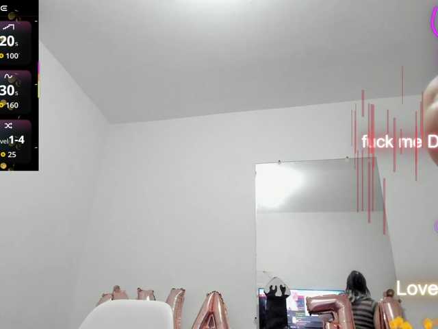 esmeraldamf's BongaCams show and profile