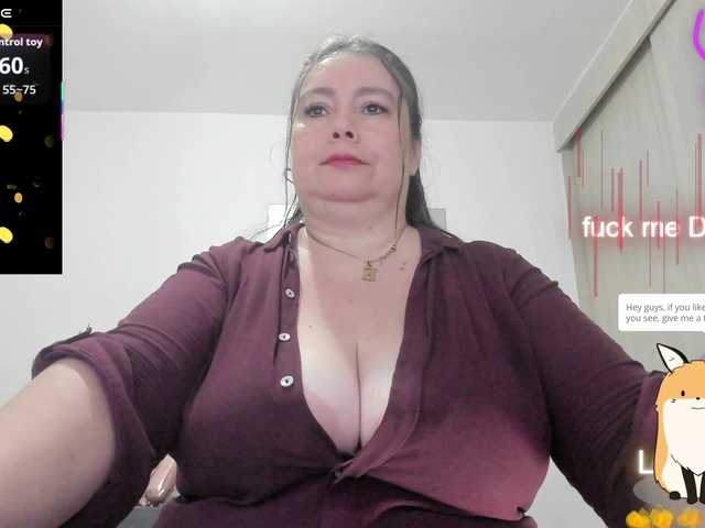 esmeraldamf's BongaCams show and profile