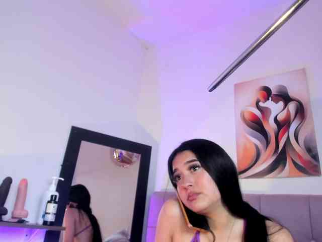 Eimy-saenzx webcam