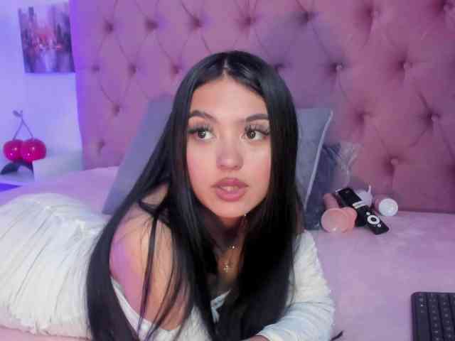 Eimy-saenzx webcam
