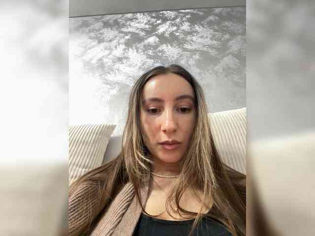 rosebloom01 Live Webcam on BongaCams
