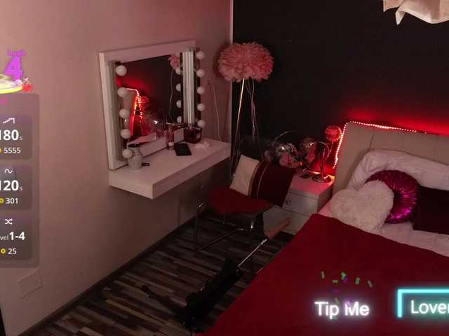 KenzieKush's BongaCams show and profile