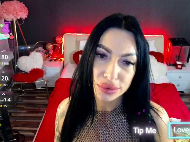 KenzieKush's BongaCams show and profile