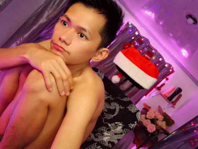 SkinnyBoyNoypi69 SkinnyBoyNoypi69