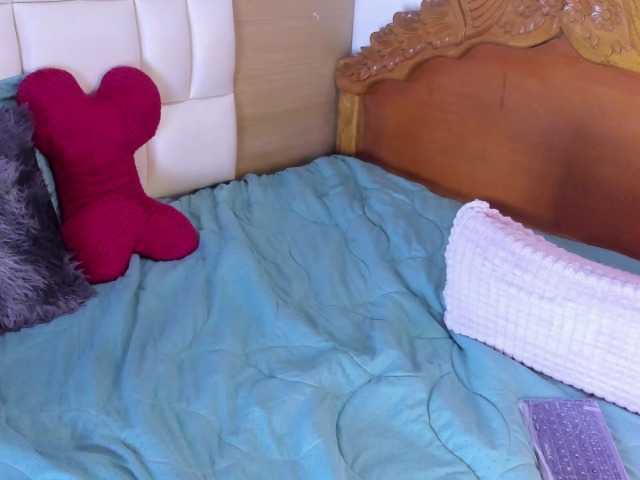 Gyda's BongaCams show and profile