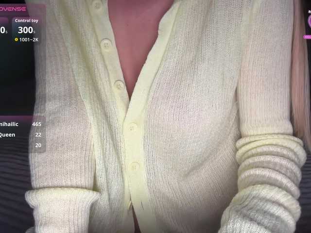 AngelBunny's BongaCams show and profile