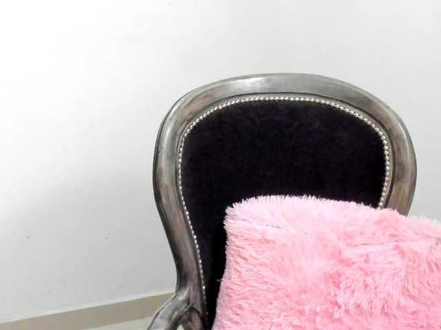 LaraCat1's BongaCams show and profile