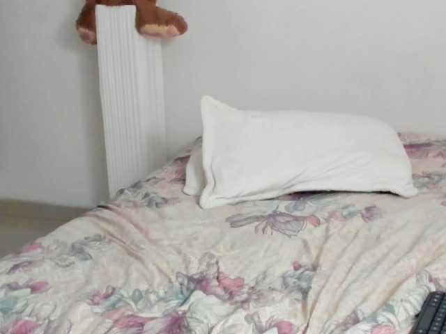 LaraCat1 — #latina#daddy##new #boobs #natural #daddy #feet welcome,When I feel very wet everything will be outside 