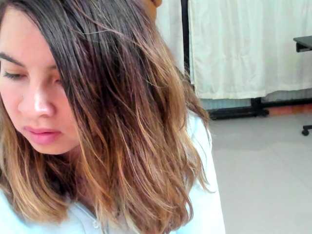 LaraCat1's BongaCams show and profile