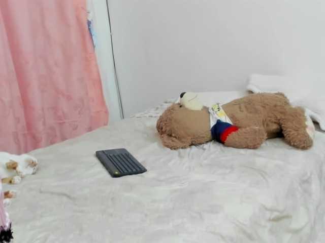 LaraCat1's BongaCams show and profile