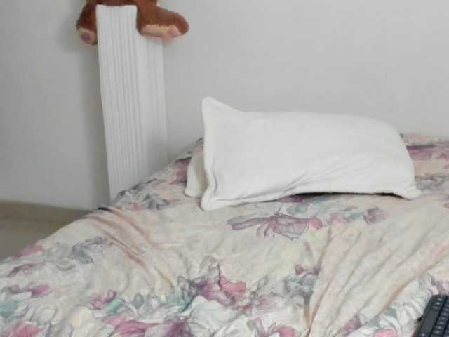 LaraCat1 — #latina#daddy##new #boobs #natural #daddy #feet welcome,When I feel very wet everything will be outside 