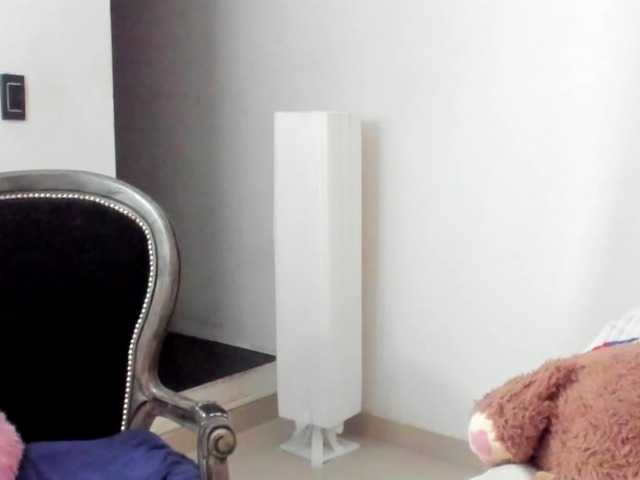 LaraCat1's BongaCams show and profile